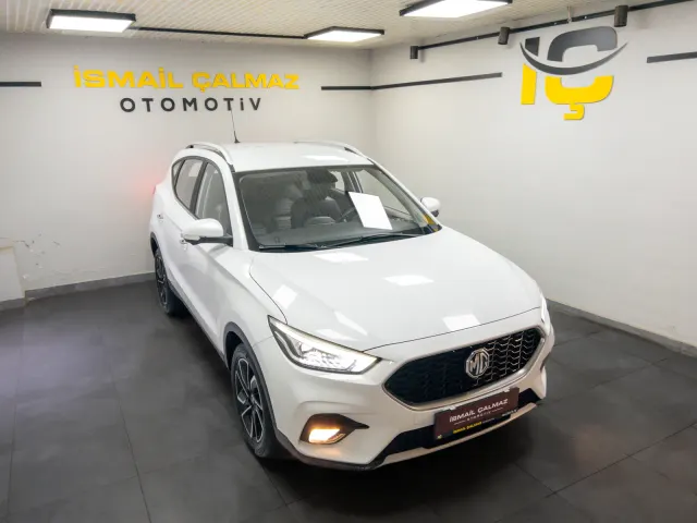 2022 MG ZS