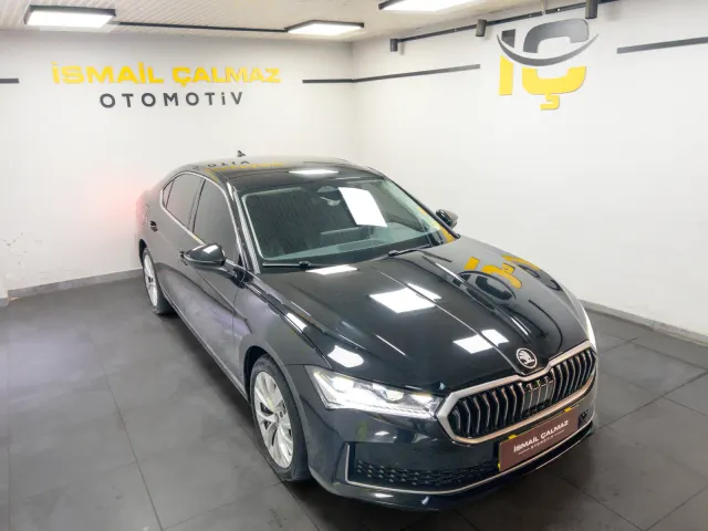 2025 SKODA SUPERB