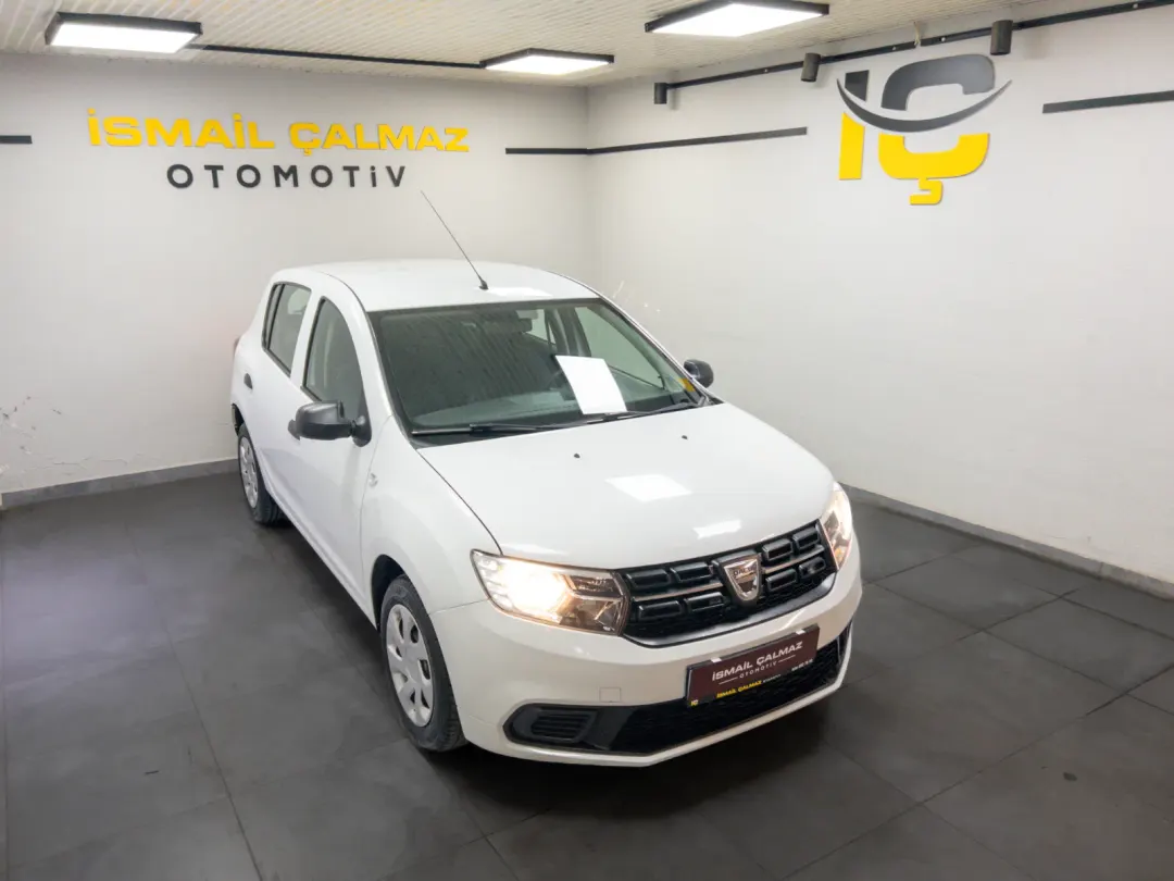 2017 DACIA SANDERO AMBIANCE, Foto 1