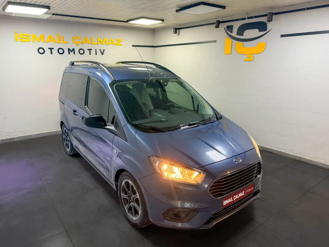 2023 FORD TOURNEO COURIER KOMBI, фото 1