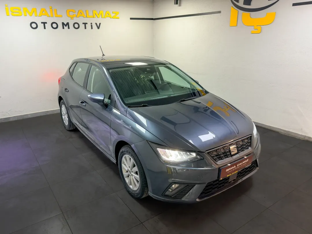 2022 SEAT IBIZA, Foto 1
