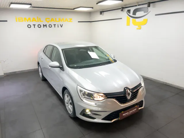 2025 RENAULT (OYAK) MEGANE SEDAN TOUCH