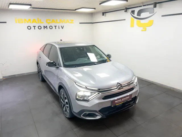 2023 CITROEN C4 SHINE