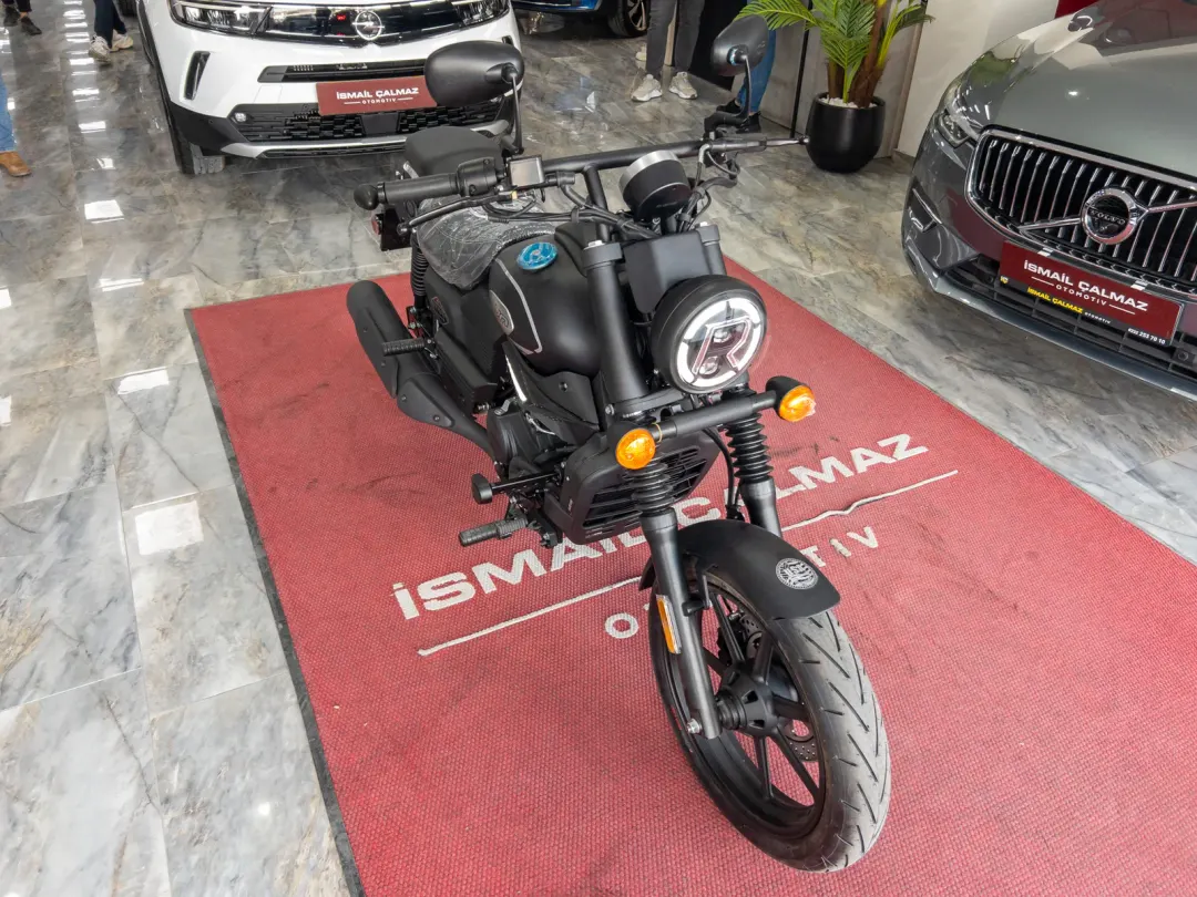 2024 MOTORSIKLET UM, fotoğraf 1